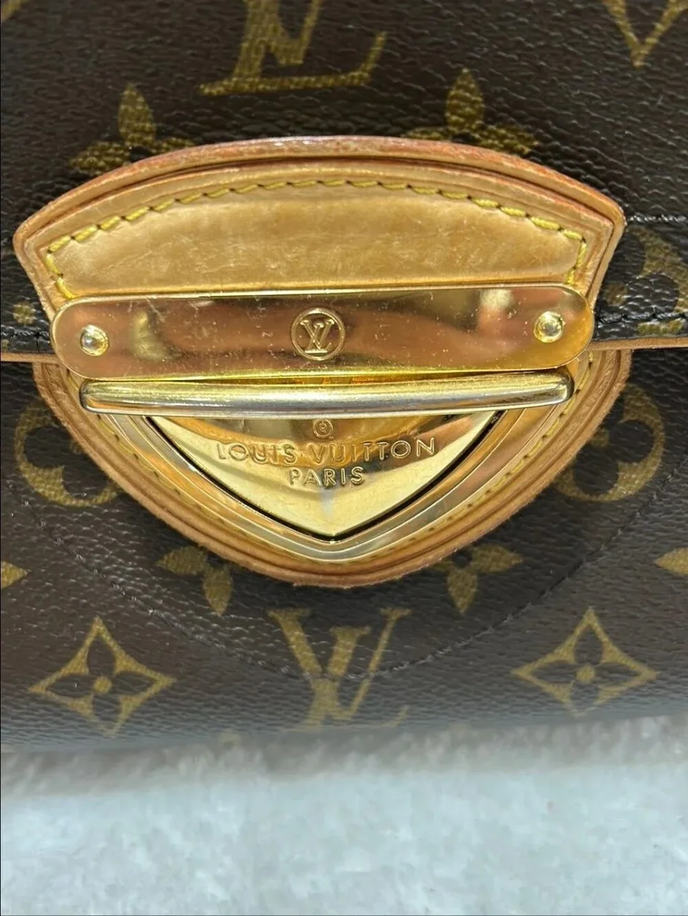 Louis Vuitton Beverly